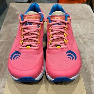 Topo Athletic Women's MTN Racer 2 Trail Shoes (Pink/Blue) Size US-8.5 EU-40